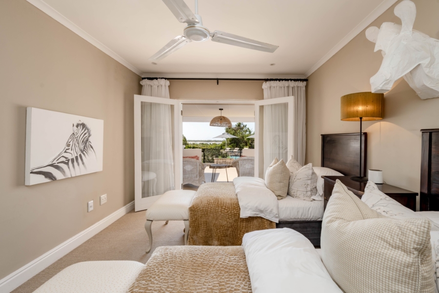 7 Bedroom Property for Sale in Goose Valley Western Cape